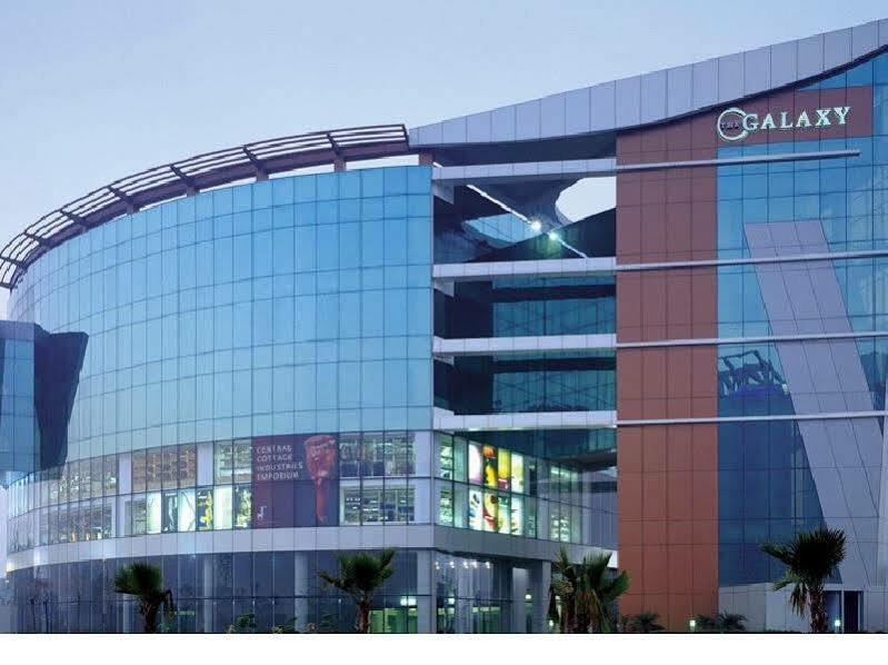 Galaxy Hotel & Spa Gurgaon Exteriör bild
